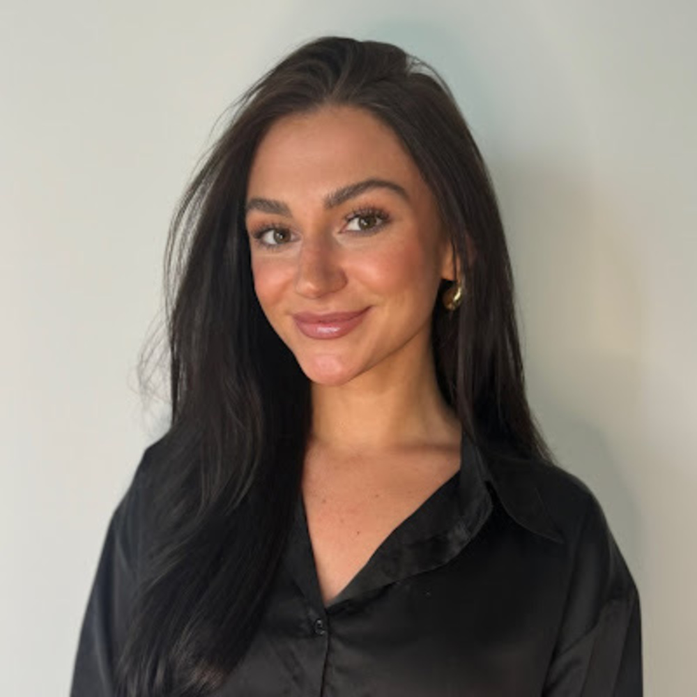 Meet your Posher, Isabella